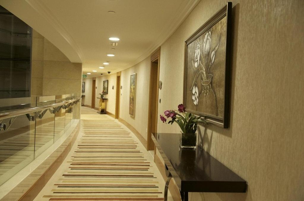 Grand Bellevue Hotel Apartment Dubaj Kültér fotó